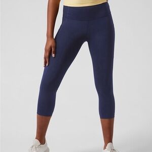 Athleta Ultimate Stash Pocket Capri